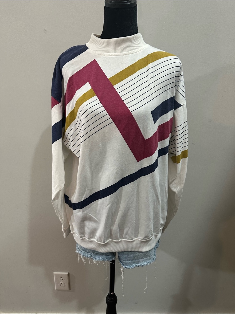 Vintage Greenline sport Cream Graphic Stripe Mock Neck Sweater